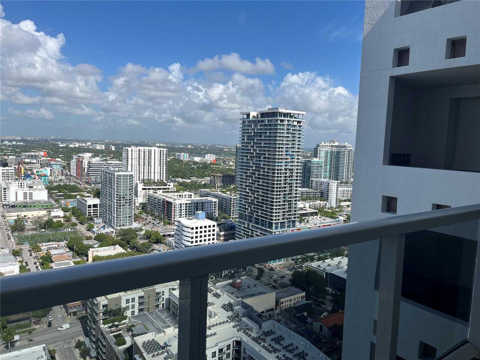 Small Image of 600 NORTH EAST 27 STREET #LPH03, Miami Number 25