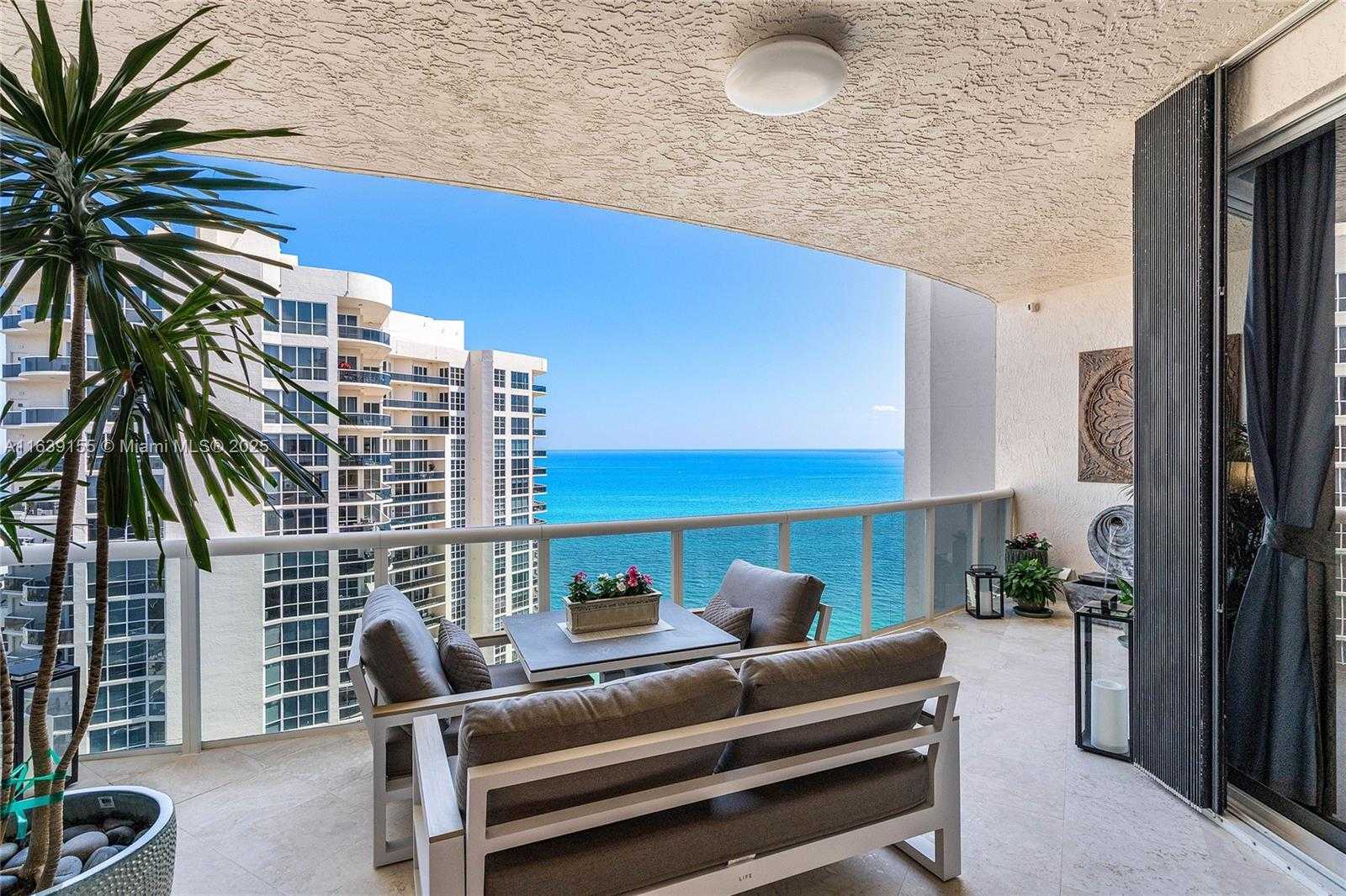 Small Image of 3100 NORTH OCEAN BLVD #2603, Fort Lauderdale Number 33
