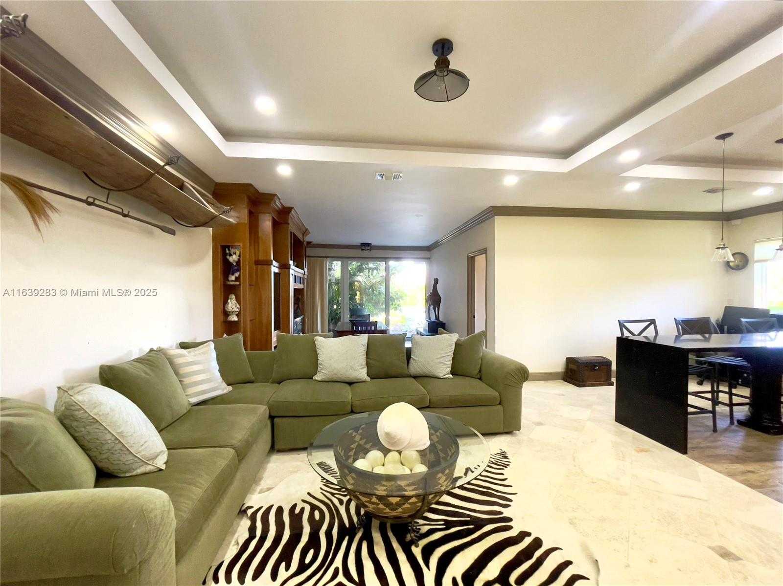 Small Image of 6100 PARADISE POINT DR #6100, Palmetto Bay Number 12