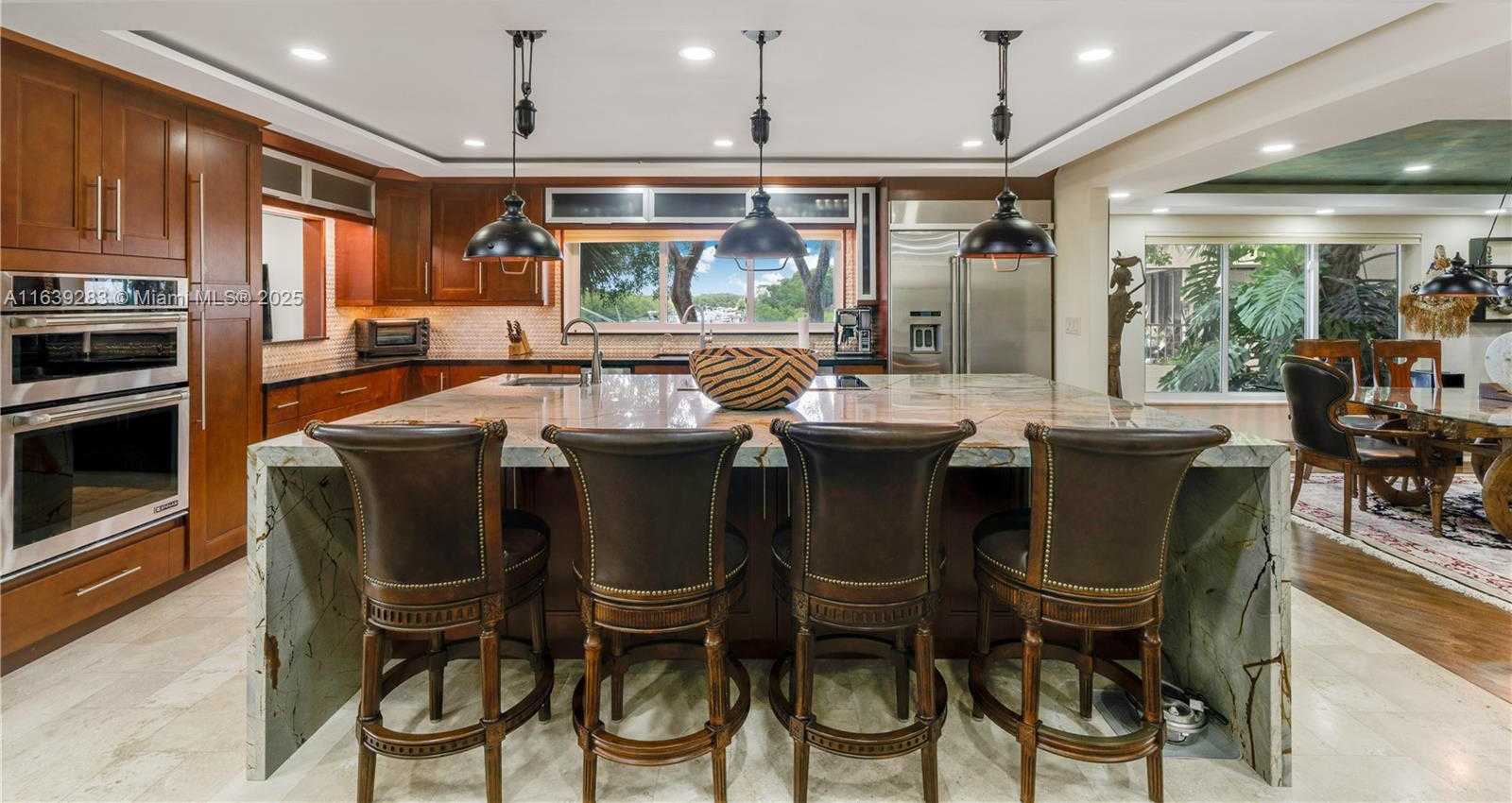 Small Image of 6100 PARADISE POINT DR #6100, Palmetto Bay Number 32