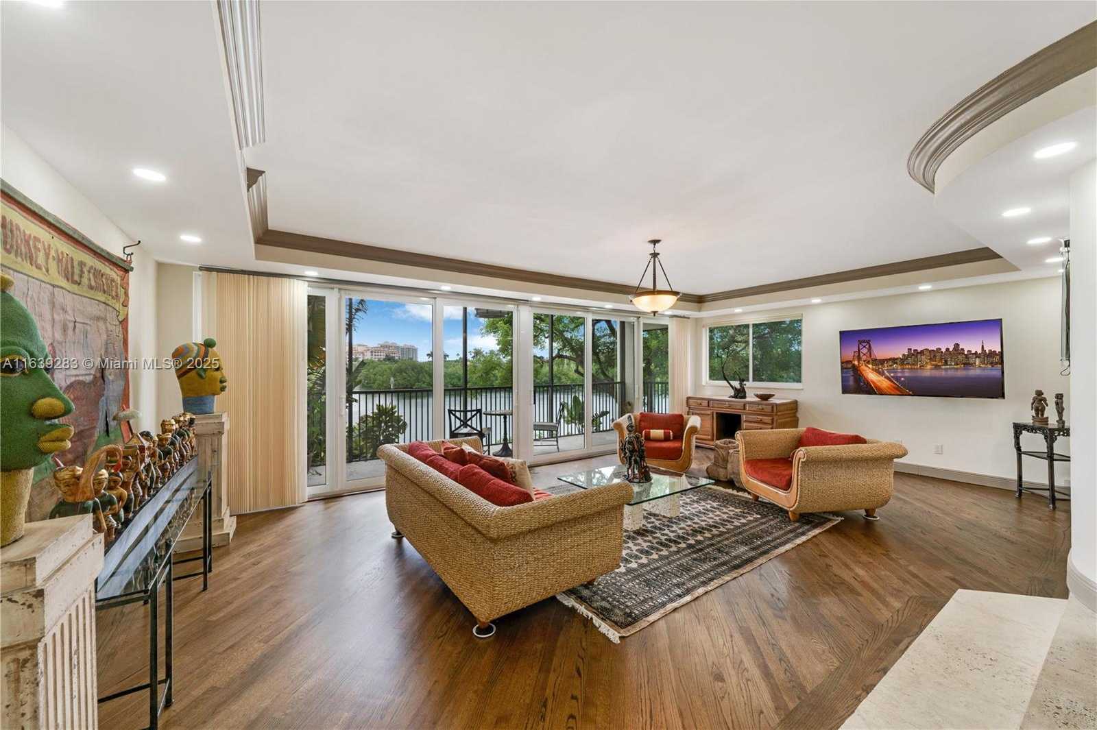 Small Image of 6100 PARADISE POINT DR #6100, Palmetto Bay Number 37