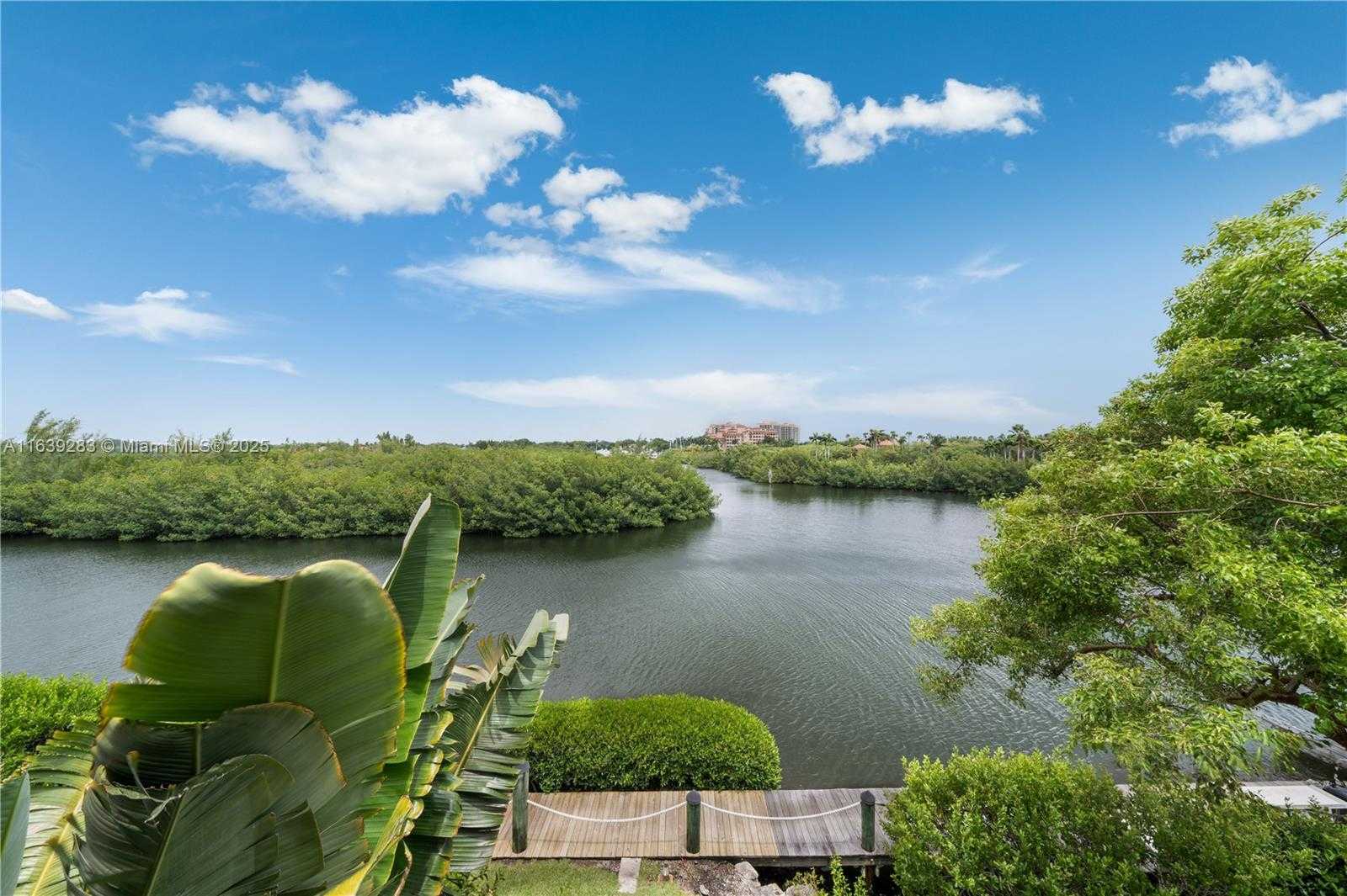Small Image of 6100 PARADISE POINT DR #6100, Palmetto Bay Number 63