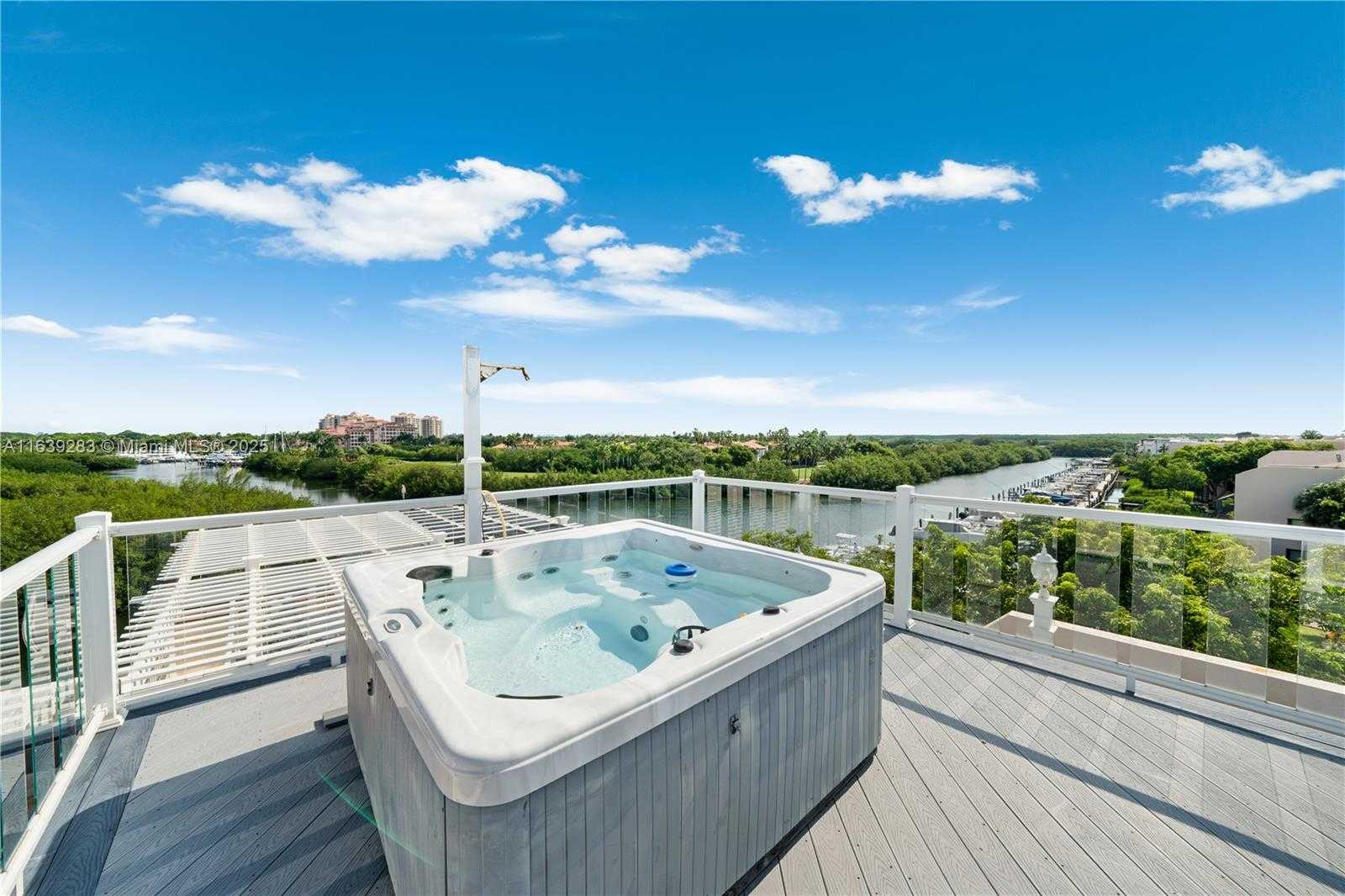 Small Image of 6100 PARADISE POINT DR #6100, Palmetto Bay Number 82