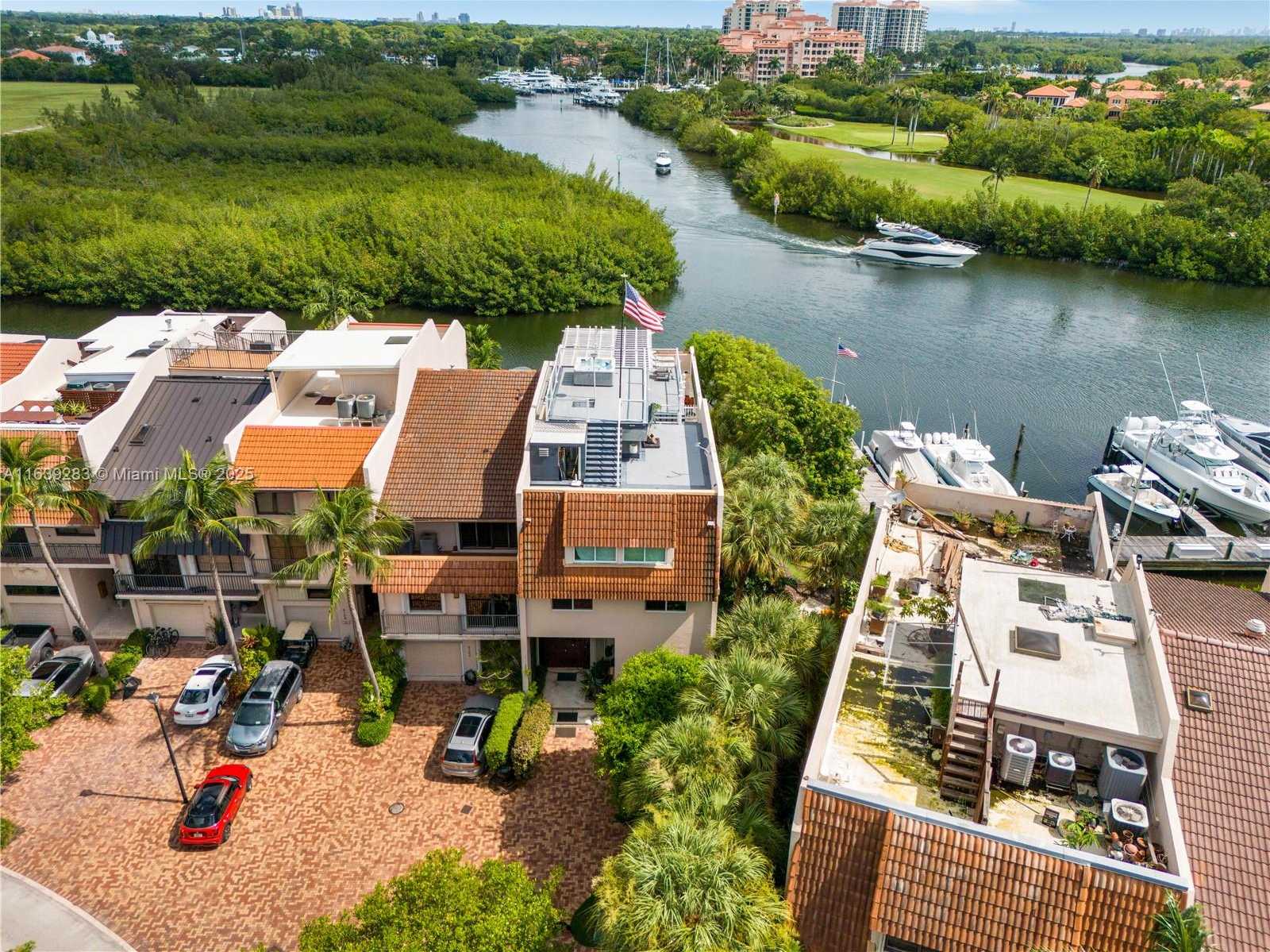 Small Image of 6100 PARADISE POINT DR #6100, Palmetto Bay Number 86