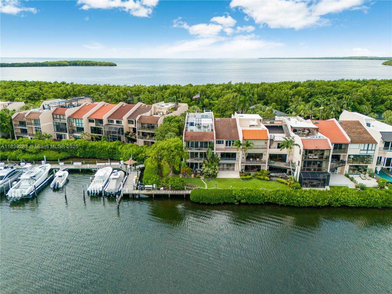 Small Image of 6100 PARADISE POINT DR #6100, Palmetto Bay Number 88