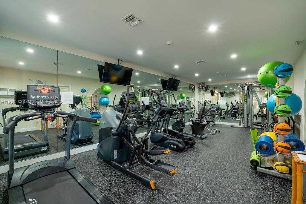 Small Image of 6100 PARADISE POINT DR #6100, Palmetto Bay Number 91