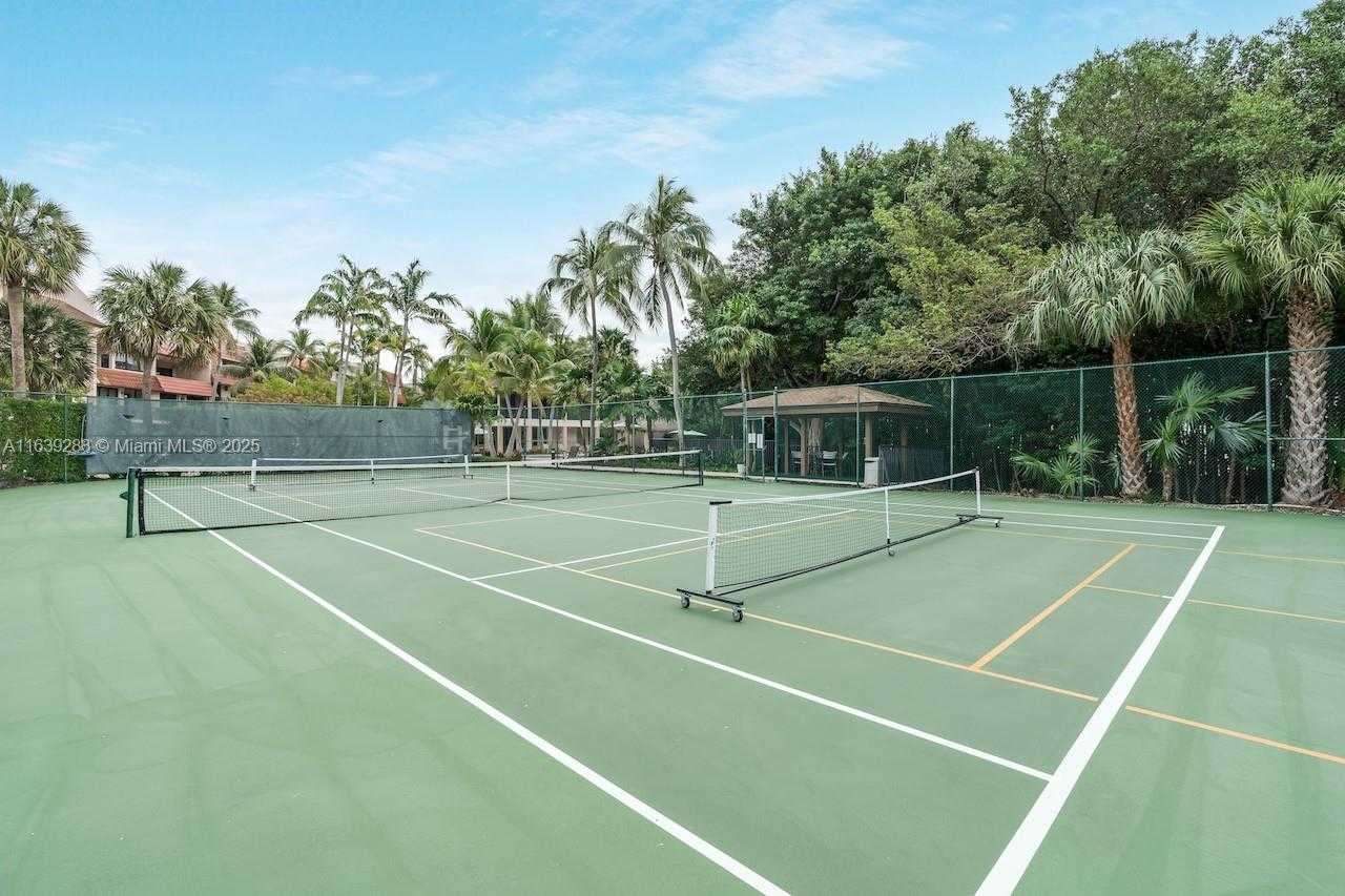 Small Image of 6100 PARADISE POINT DR #6100, Palmetto Bay Number 93