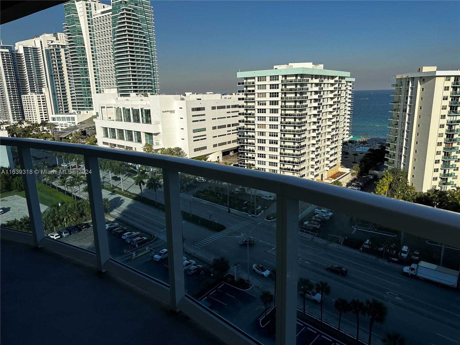 Small Image of 3800 SOUTH OCEAN DR #1518, Hollywood Number 2