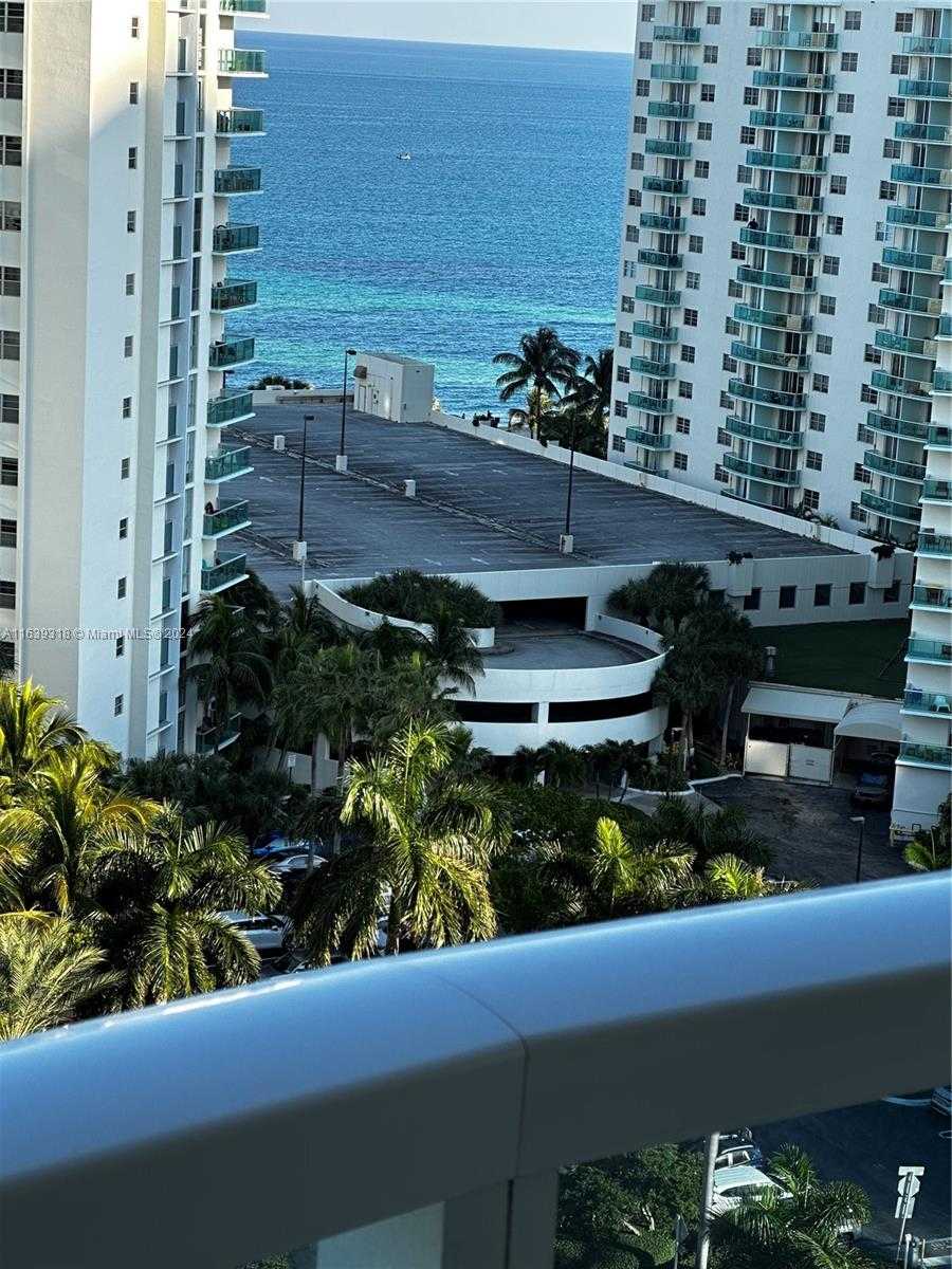 Small Image of 3800 SOUTH OCEAN DR #1518, Hollywood Number 4
