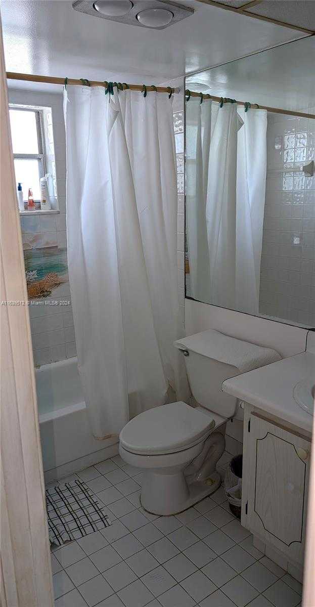 Small Image of 420 NORTH EAST 12TH AVE #303, Hallandale Beach Number 7