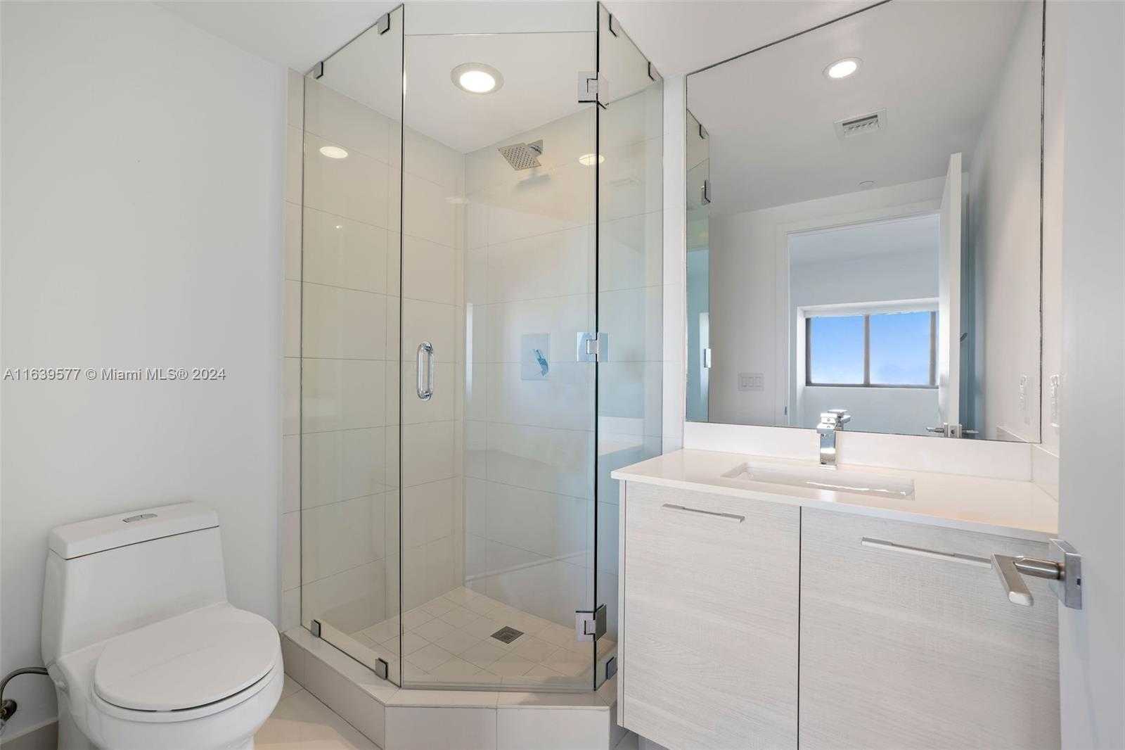 Small Image of 650 NORTH EAST 32ND ST #3203, Miami Number 14