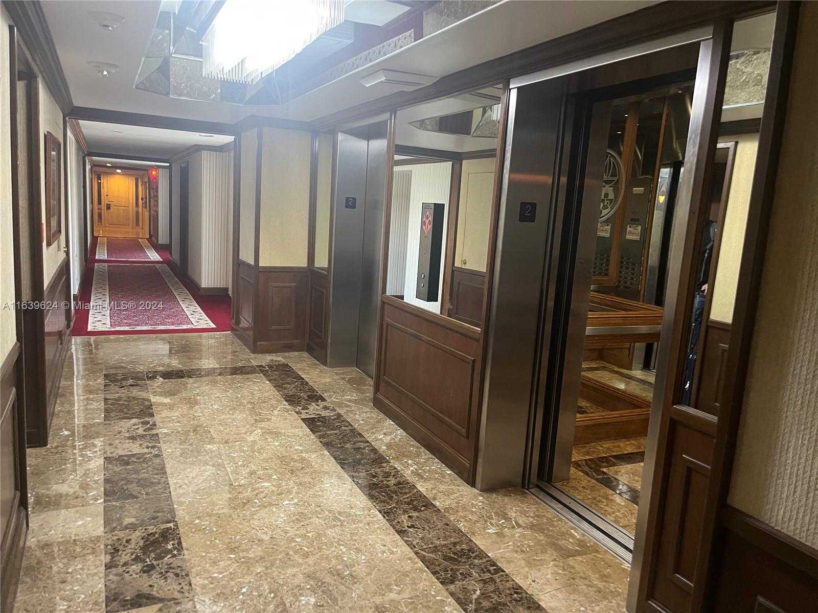 Small Image of 11111 BISCAYNE BLVD #2D, Miami Number 36