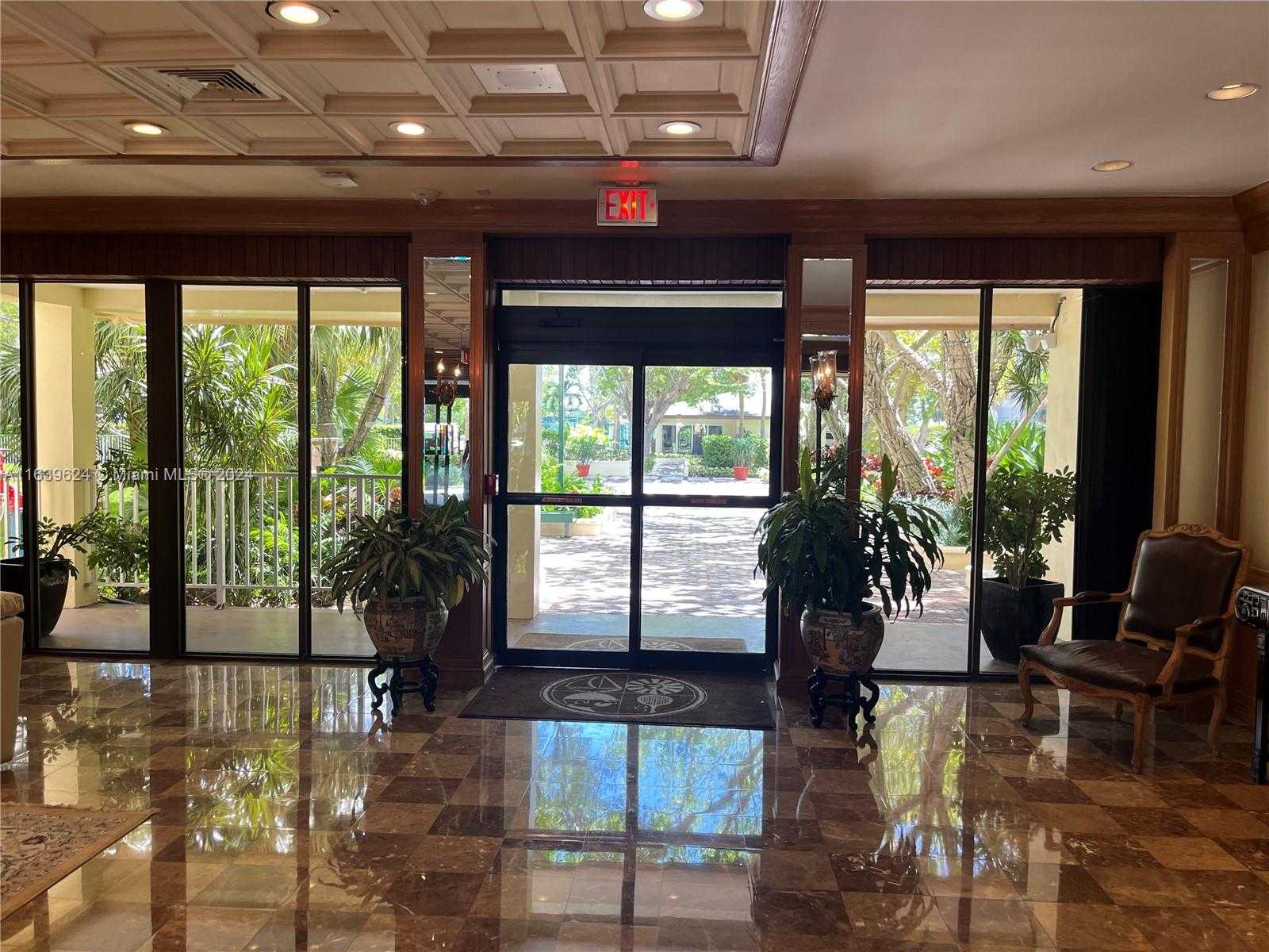 Small Image of 11111 BISCAYNE BLVD #2D, Miami Number 37