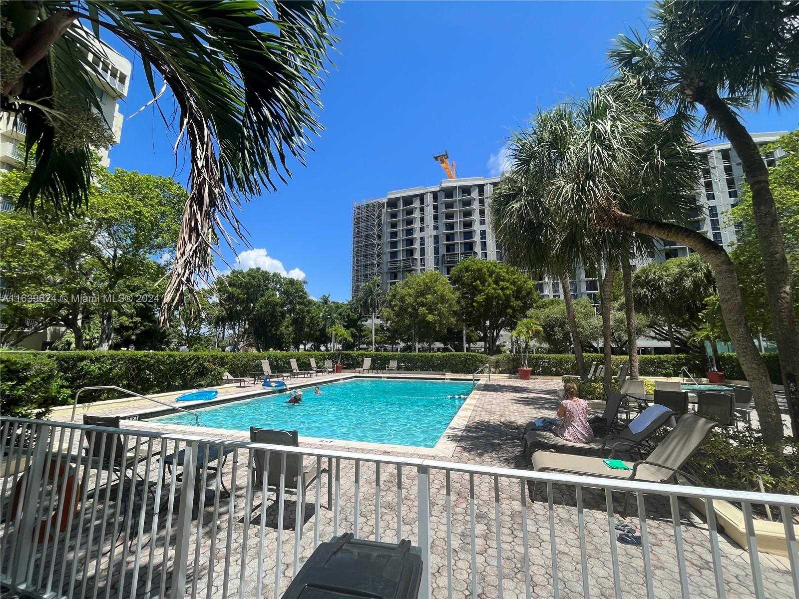 Small Image of 11111 BISCAYNE BLVD #2D, Miami Number 40