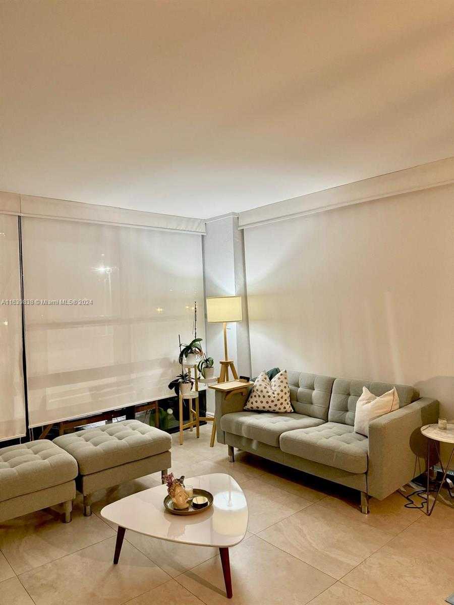 Small Image of 600 NE 36th St, Miami, FL 33137, USA Number 18