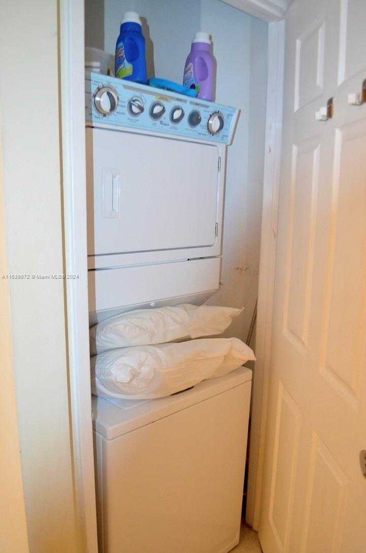 Small Image of 18671 COLLINS AVE #604, Sunny Isles Beach Number 41