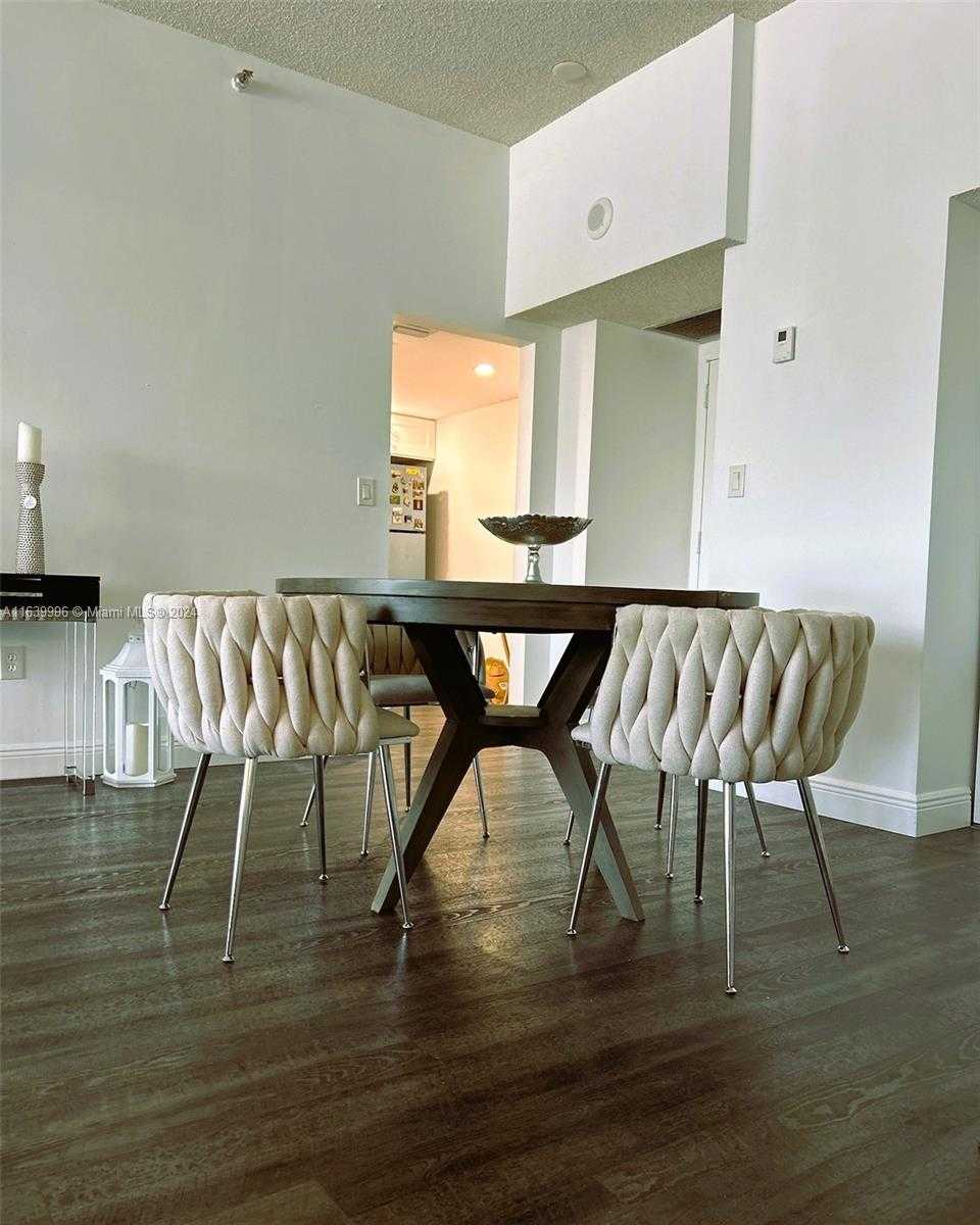 Small Image of 20515 EAST COUNTRY CLUB DR #142, Aventura Number 11