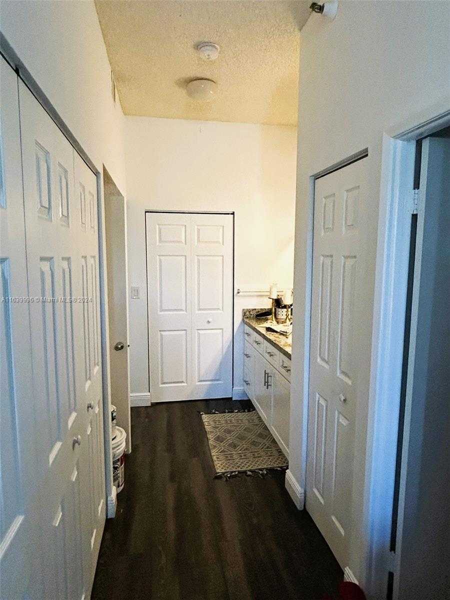 Small Image of 20515 EAST COUNTRY CLUB DR #142, Aventura Number 19
