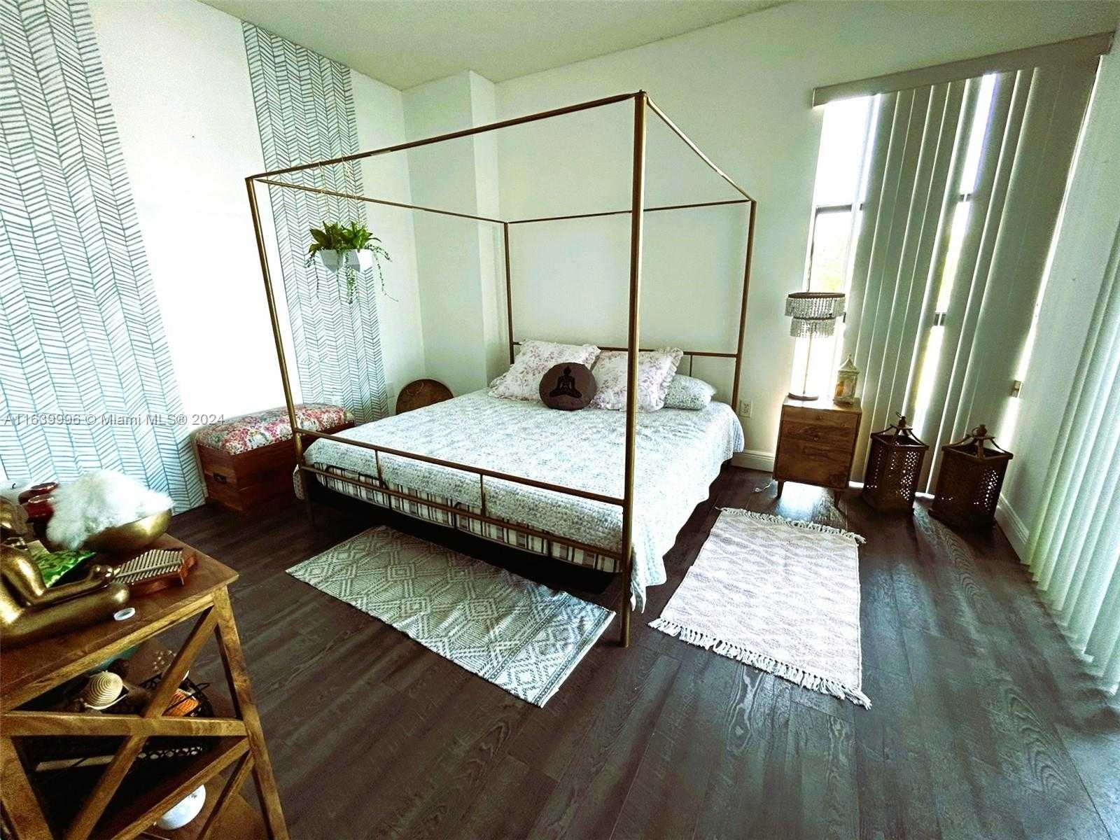 Small Image of 20515 EAST COUNTRY CLUB DR #142, Aventura Number 20