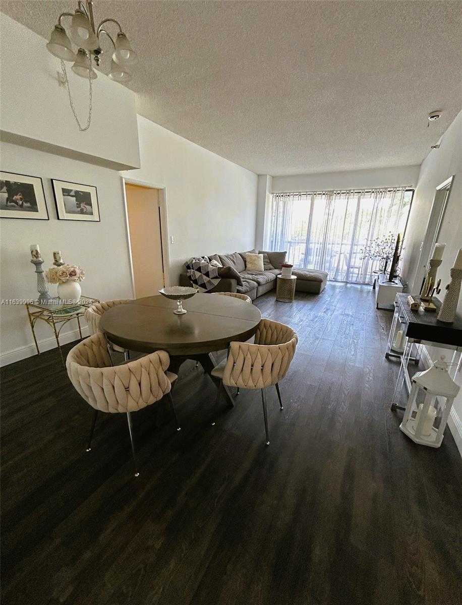 Small Image of 20515 EAST COUNTRY CLUB DR #142, Aventura Number 4