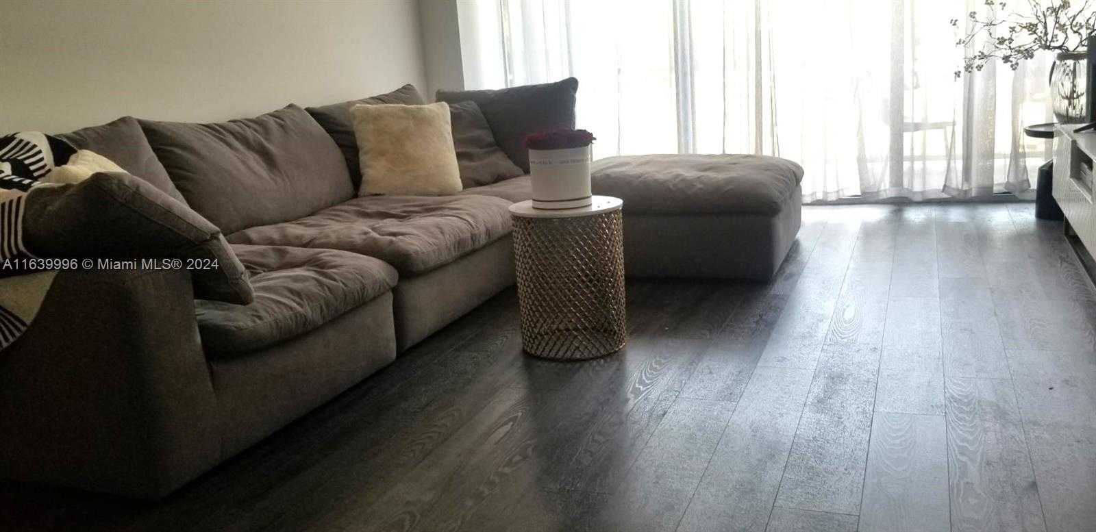 Small Image of 20515 EAST COUNTRY CLUB DR #142, Aventura Number 7