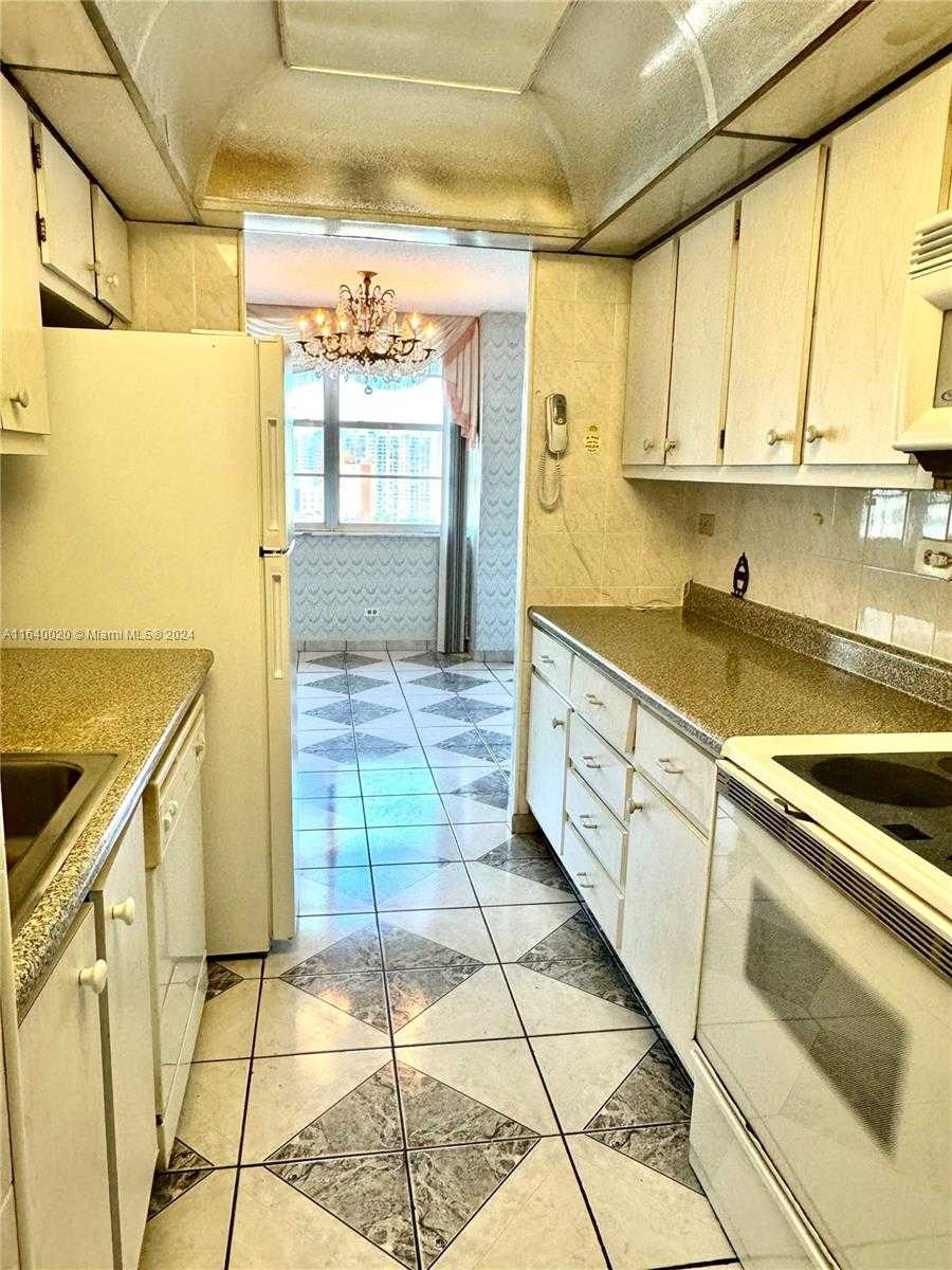 Small Image of 251 174TH ST #1715, Sunny Isles Beach Number 13