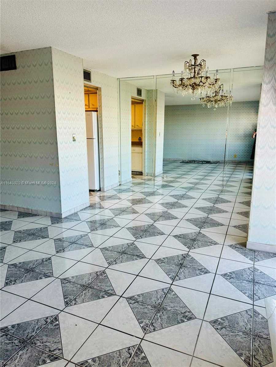 Small Image of 251 174TH ST #1715, Sunny Isles Beach Number 18