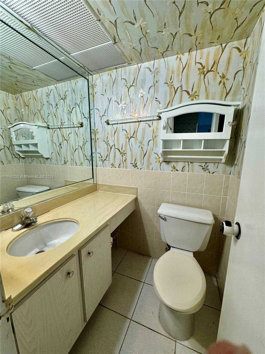 Small Image of 251 174TH ST #1715, Sunny Isles Beach Number 19