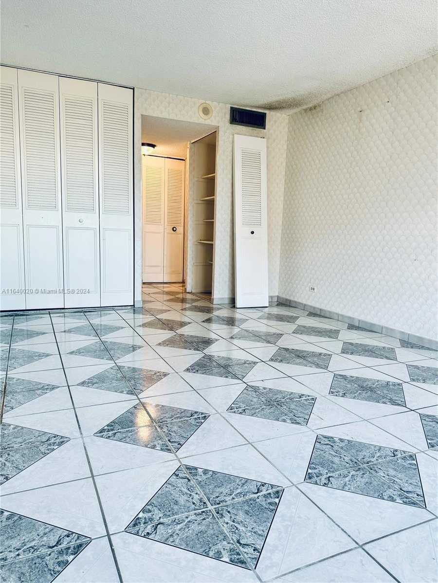 Small Image of 251 174TH ST #1715, Sunny Isles Beach Number 22