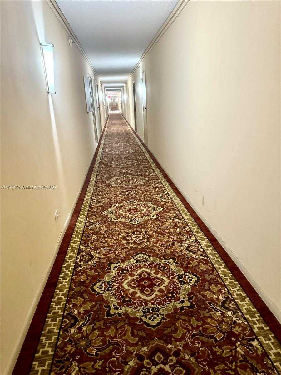 Small Image of 251 174TH ST #1715, Sunny Isles Beach Number 6