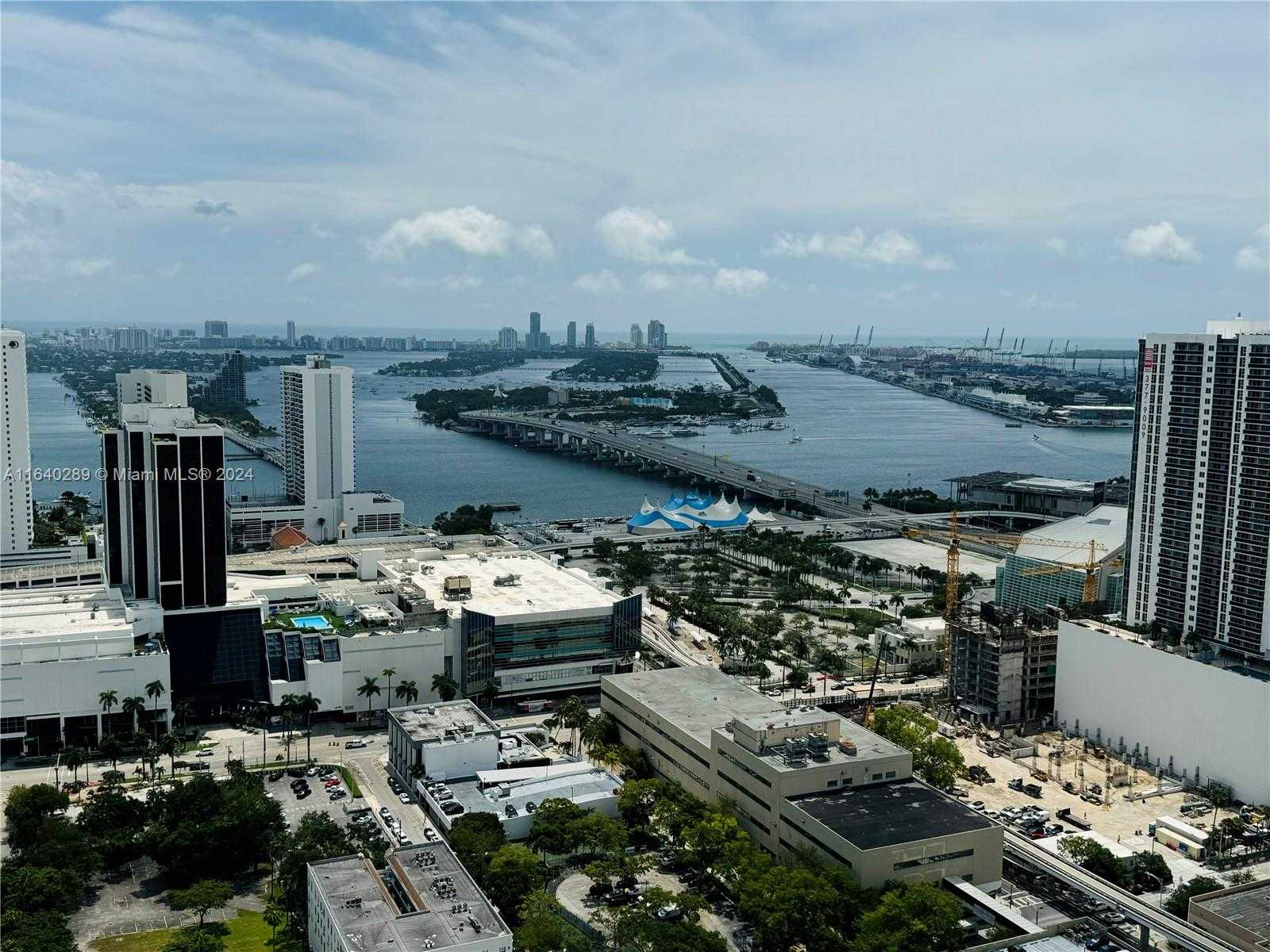 Small Image of 1600 NORTH EAST 1ST AVE #1016, Miami Number 34