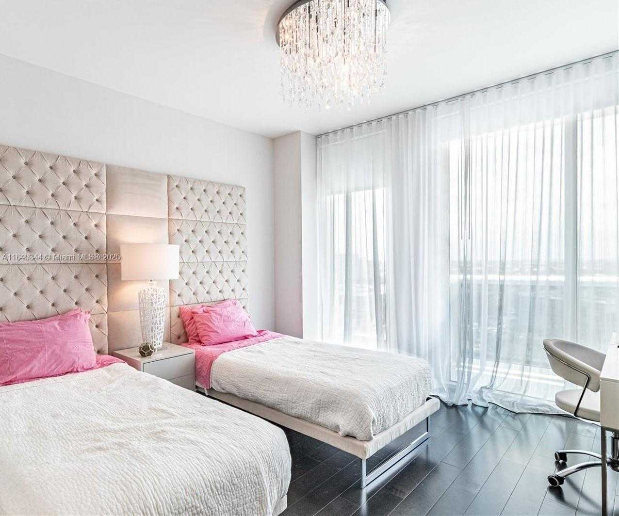 Small Image of 2711 SOUTH OCEAN DR #1901, Hollywood Number 10