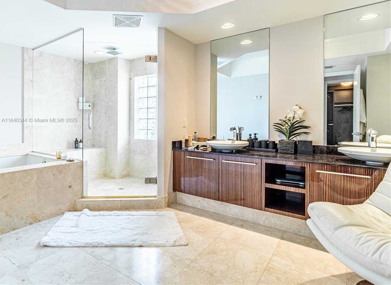 Small Image of 2711 SOUTH OCEAN DR #1901, Hollywood Number 8