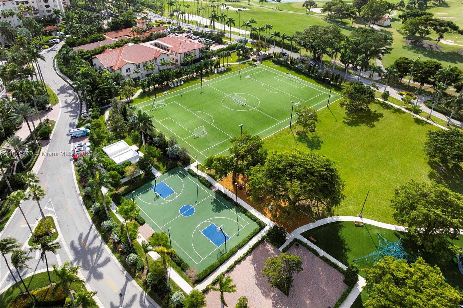 Small Image of Miami Beach Number 37