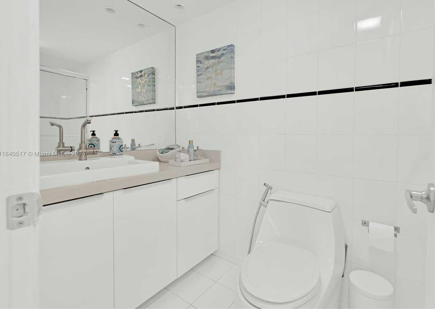 Small Image of 1817 SOUTH OCEAN #320, Hallandale Beach Number 17