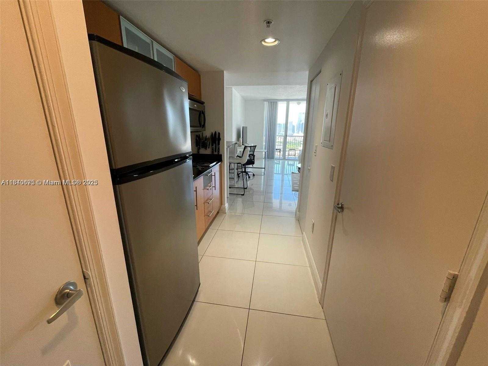 Small Image of 1750 NORTH BAYSHORE DR #2708, Miami Number 10