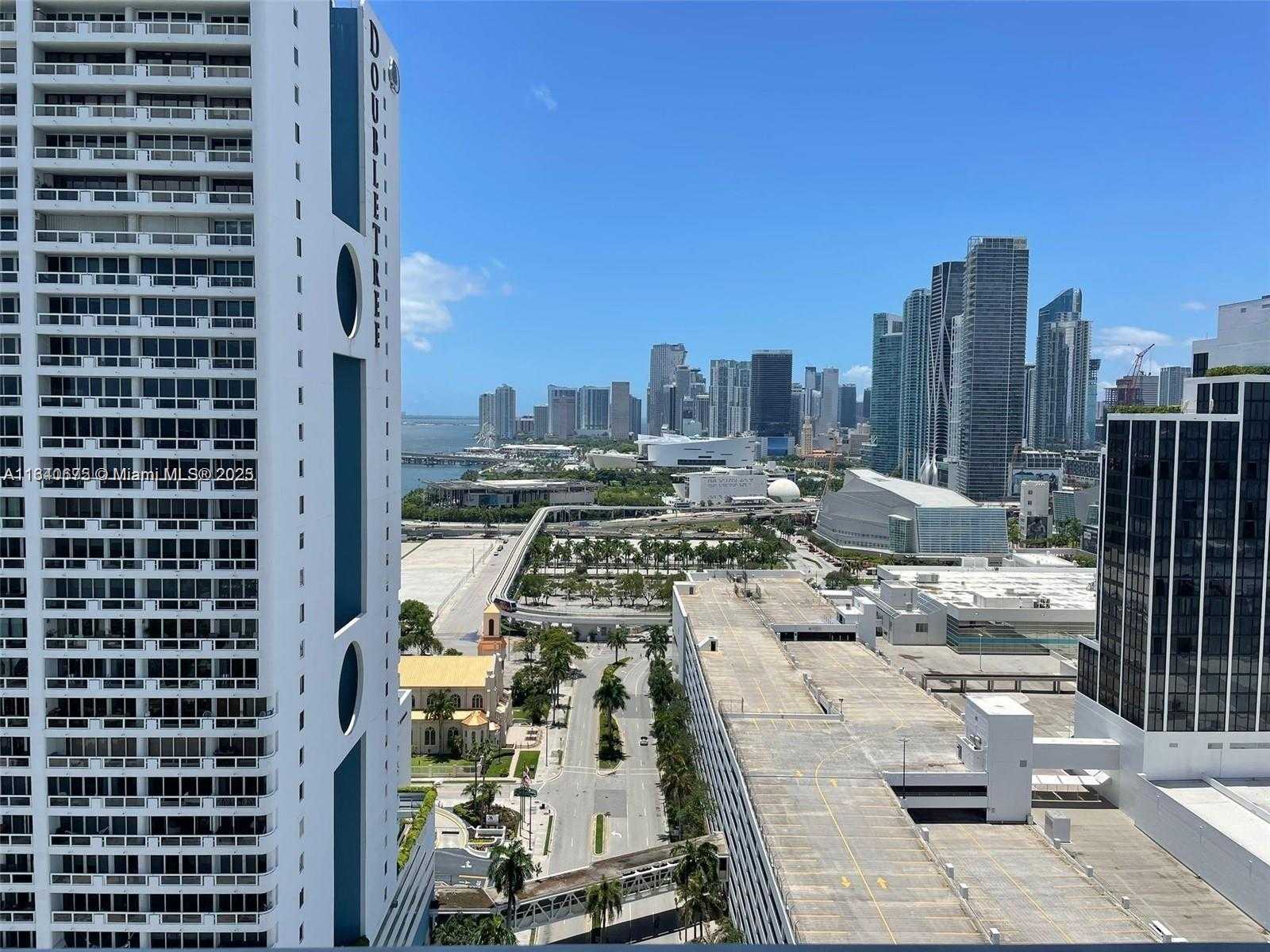 Small Image of 1750 NORTH BAYSHORE DR #2708, Miami Number 12