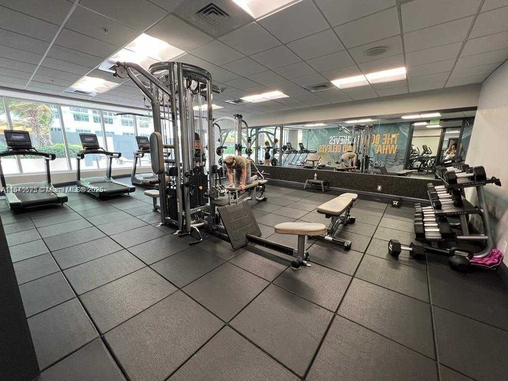 Small Image of 1750 NORTH BAYSHORE DR #2708, Miami Number 27