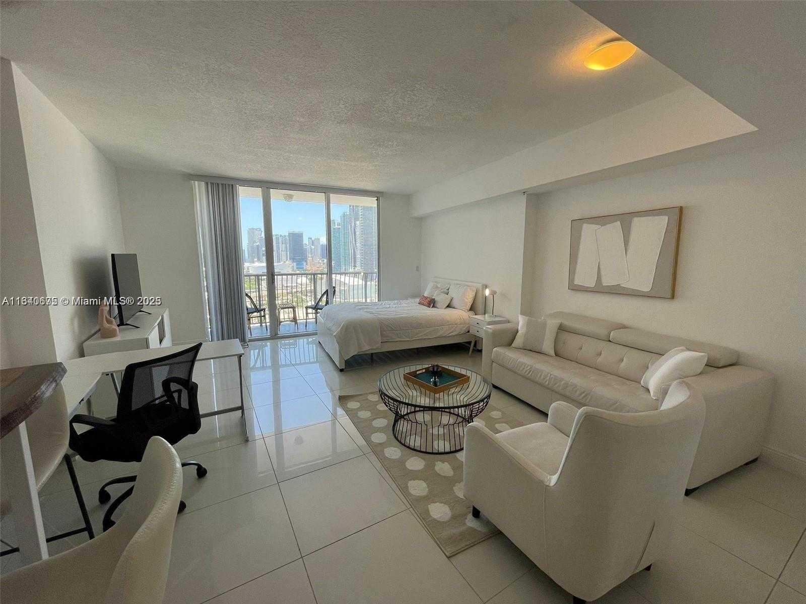 Small Image of 1750 NORTH BAYSHORE DR #2708, Miami Number 5