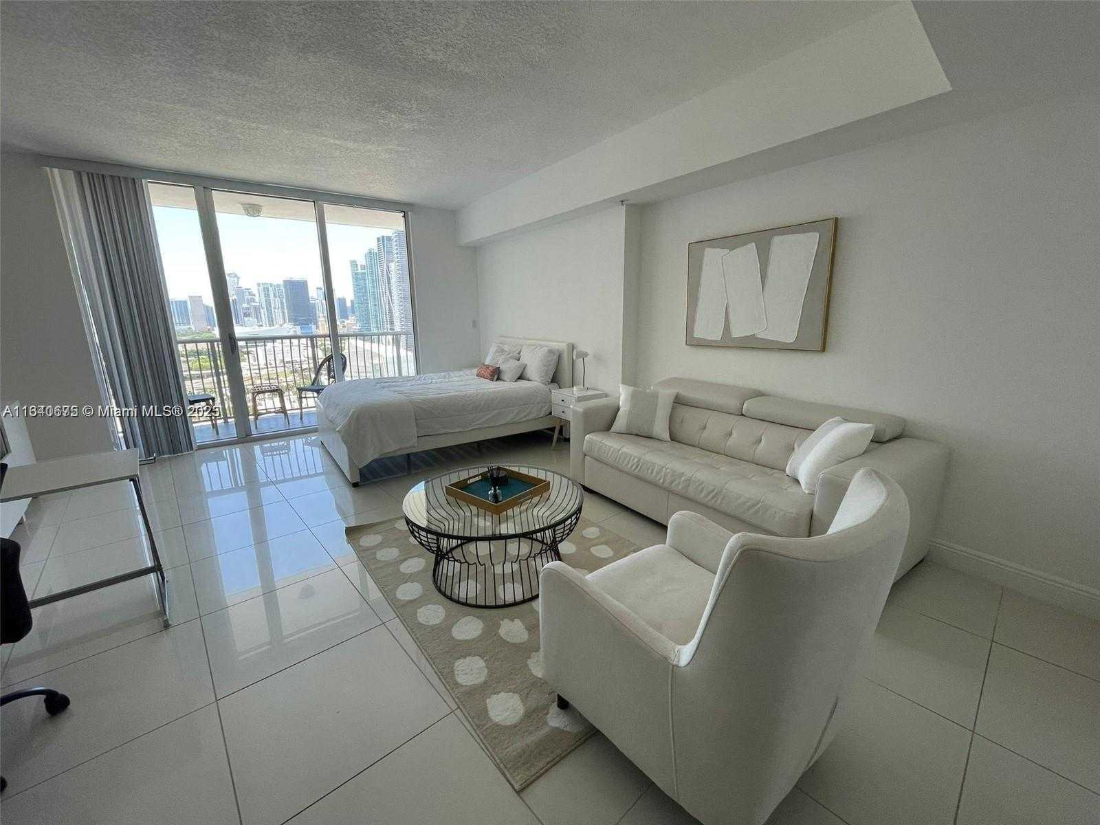 Small Image of 1750 NORTH BAYSHORE DR #2708, Miami Number 7