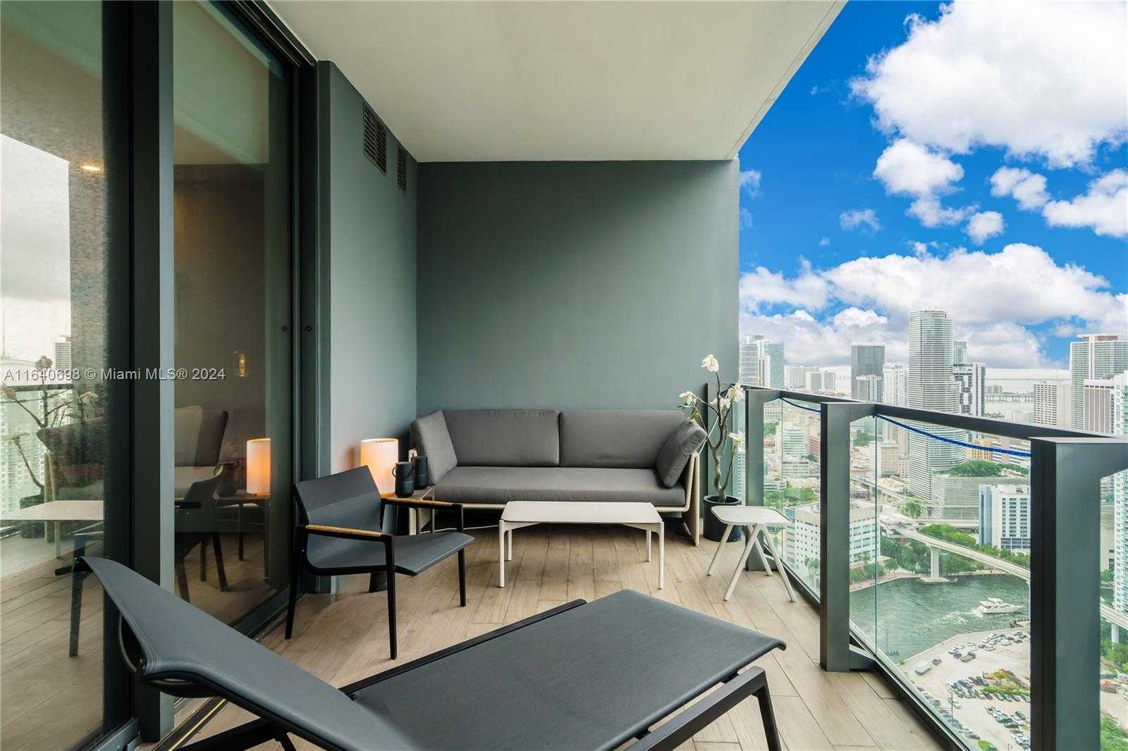 Small Image of 88 SOUTH WEST 7TH ST #3907, Miami Number 19