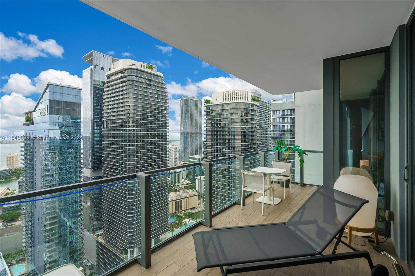Small Image of 88 SOUTH WEST 7TH ST #3907, Miami Number 22