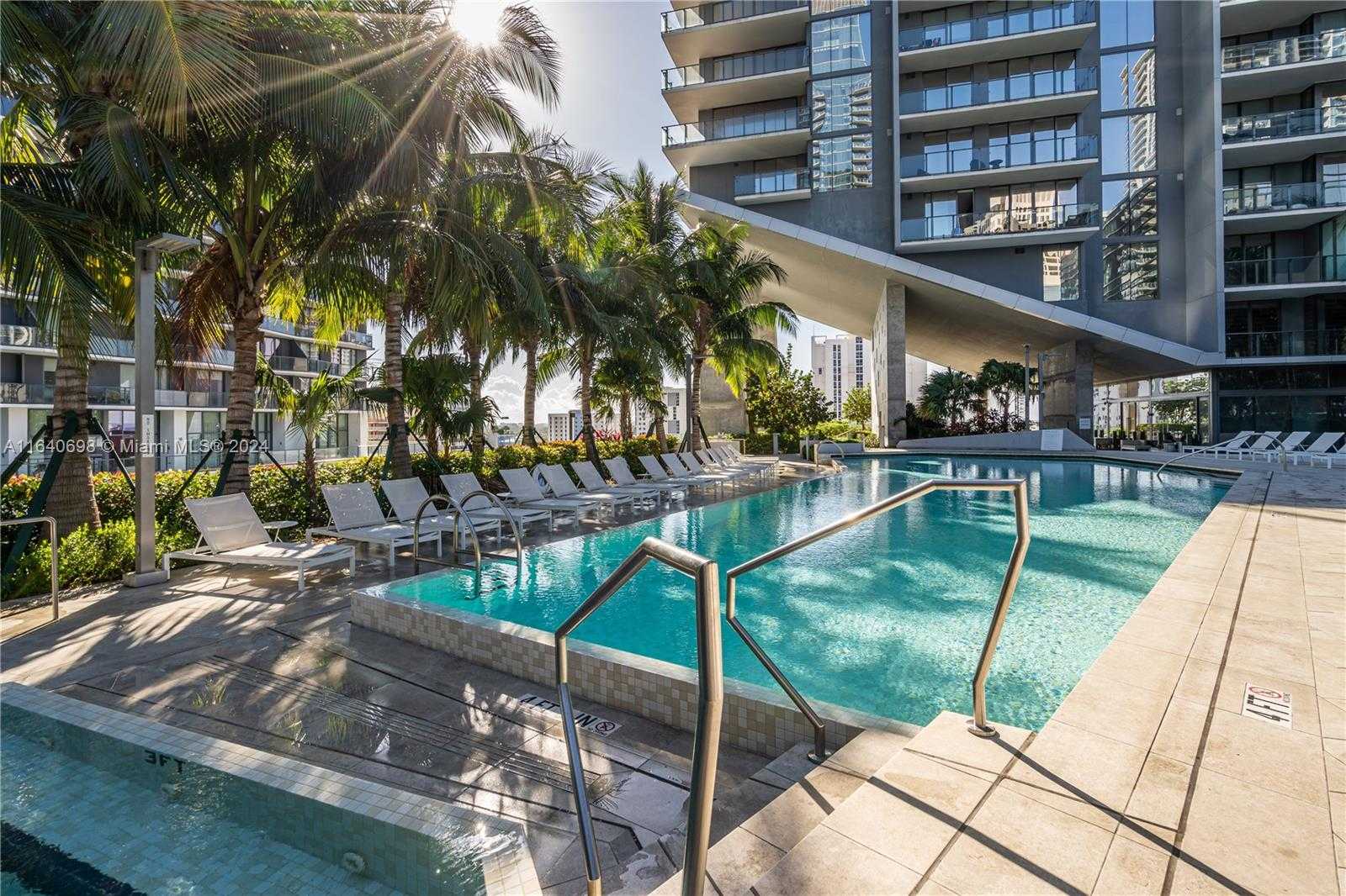 Small Image of 88 SOUTH WEST 7TH ST #3907, Miami Number 24