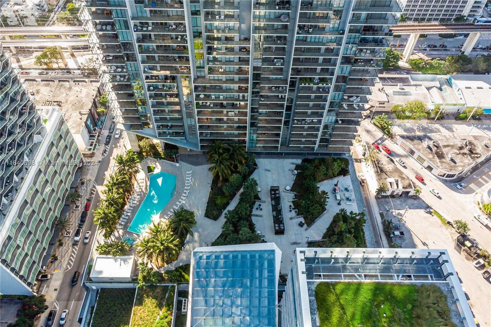 Small Image of 88 SOUTH WEST 7TH ST #3907, Miami Number 31