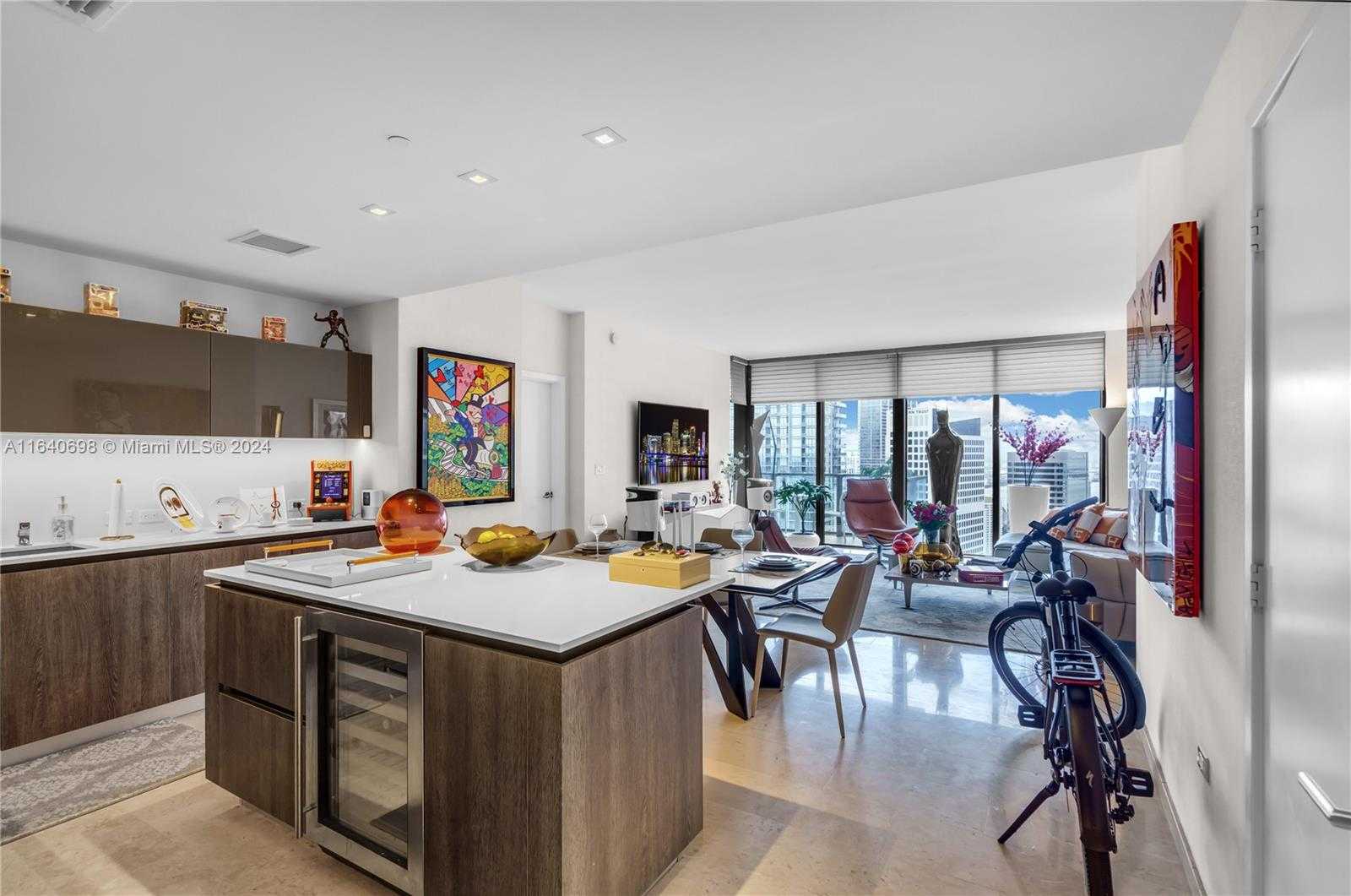 Small Image of 88 SOUTH WEST 7TH ST #3907, Miami Number 6