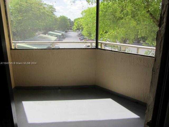 Small Image of 8215 SOUTH WEST 152ND AVE #G-303, Miami Number 17