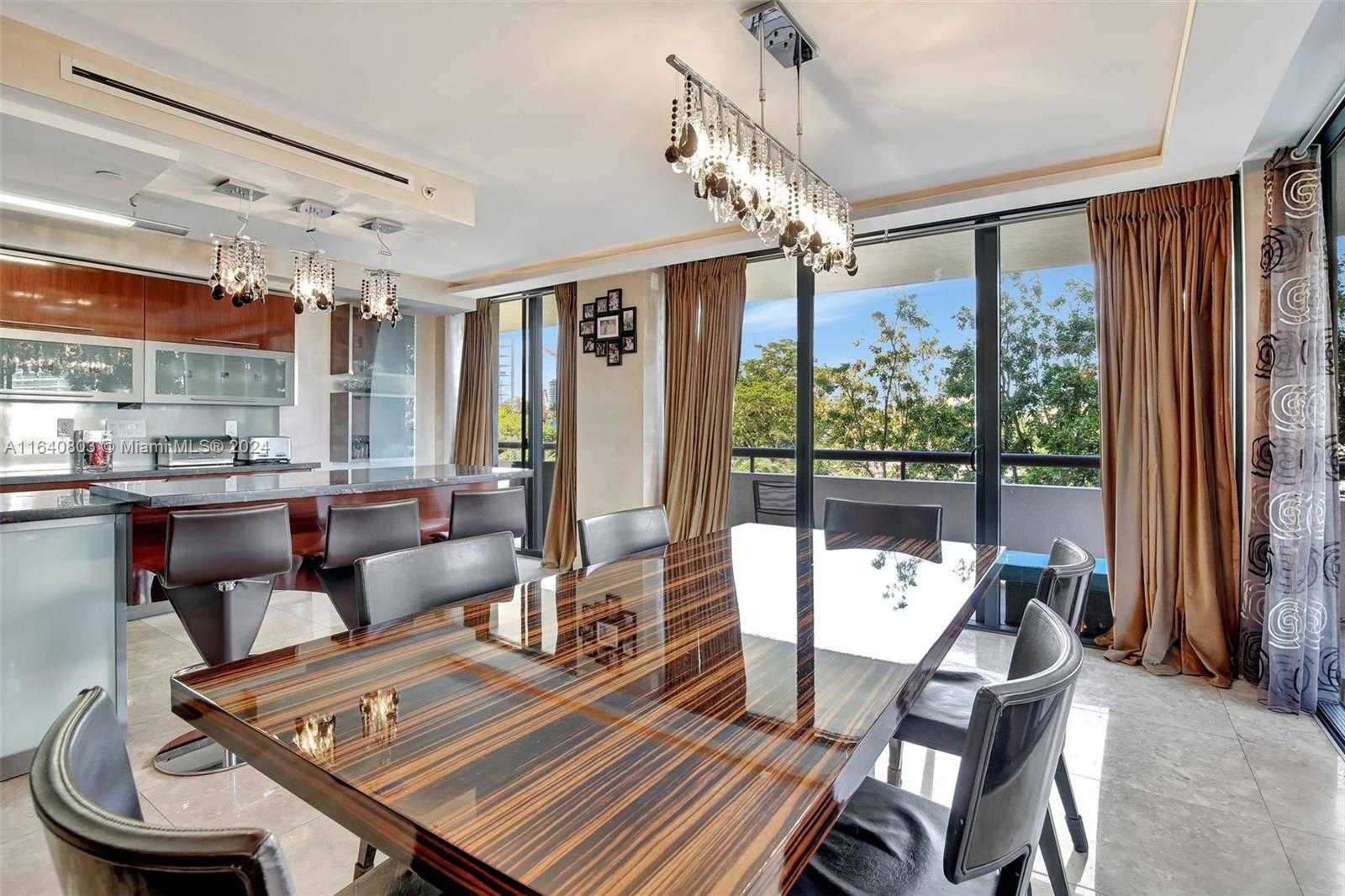 Small Image of 19667 TURNBERRY WAY #3E, Aventura Number 18