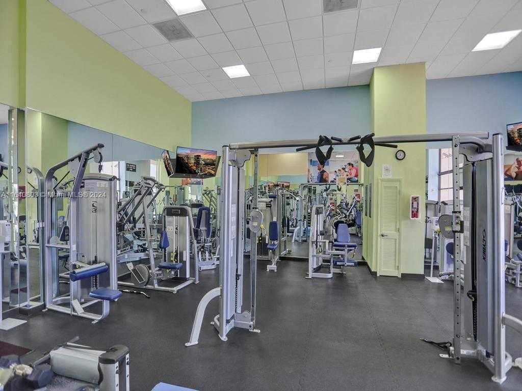 Small Image of 19667 TURNBERRY WAY #3E, Aventura Number 45