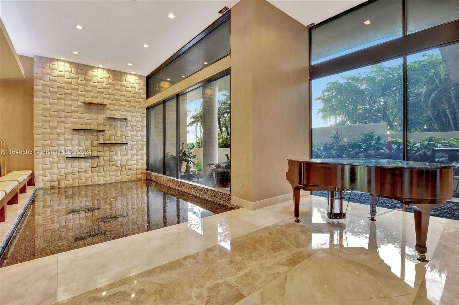 Small Image of 19667 TURNBERRY WAY #3E, Aventura Number 48