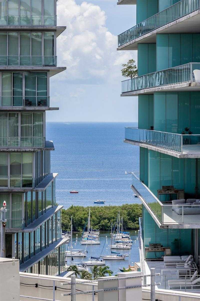 Small Image of 2678 TIGERTAIL #1705, Coconut Grove Number 31
